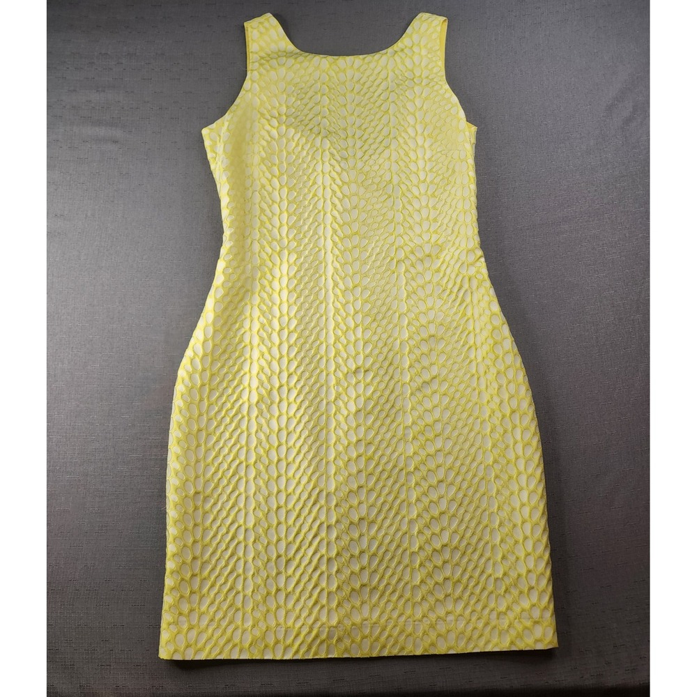 Belle Badgley Mischka Yellow White Honeycomb Eyelet Dress Cocktail Homecoming 4